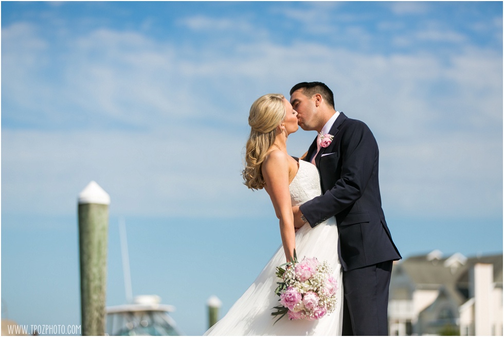 Ocean Pines Yacht Club Wedding :: Kira + Eric