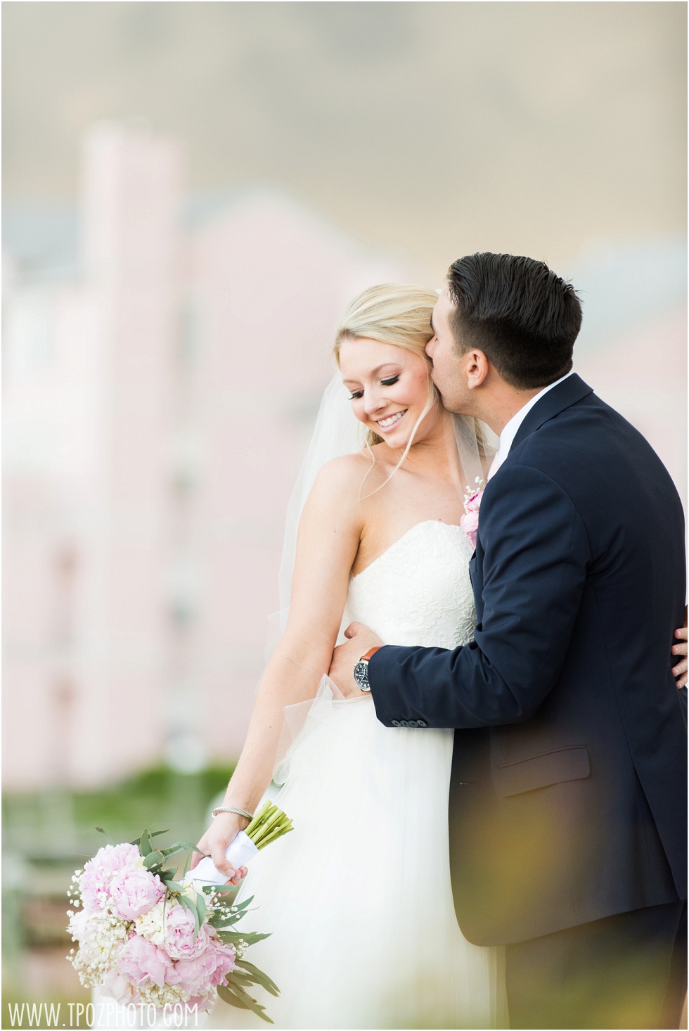 Ocean Pines Yacht Club Wedding :: Kira + Eric