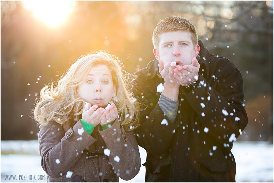 beautiful snowy engagement photos