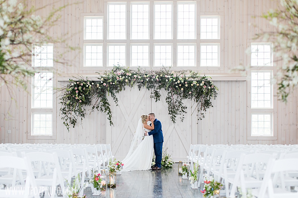 Rosewood Farms wedding ceremony in the Rustic Barn